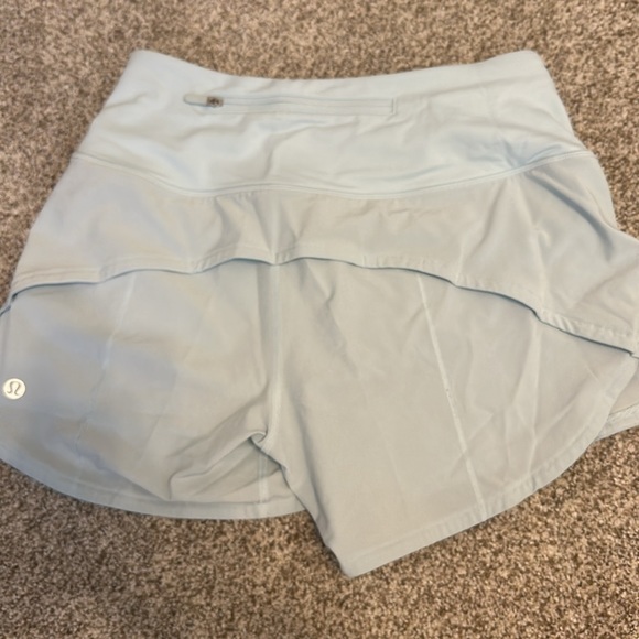 Lululemon blue size 2 speed ups 4 inch - Picture 2 of 4